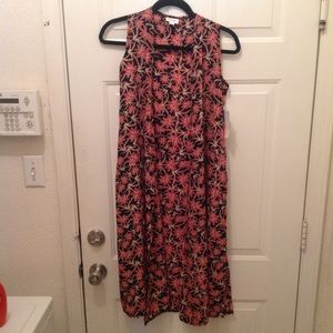 Ladies overlay X-Small by Lularoe